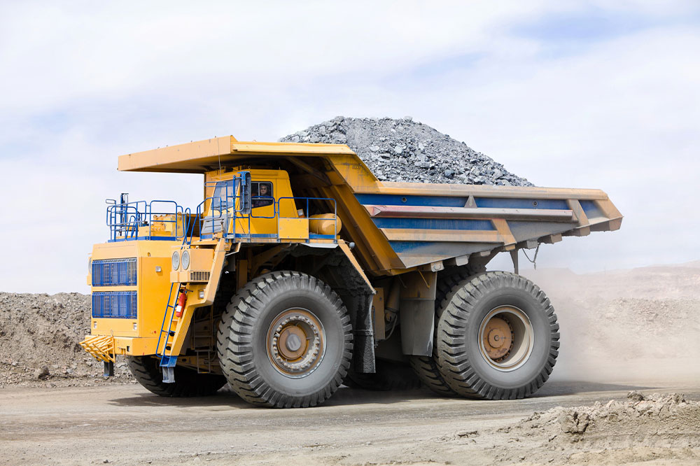 Heavy machinery – Types of equipment and top companies