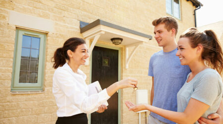 Simple tips to help sell your house faster