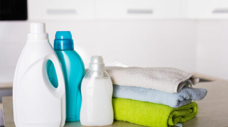 Here&#8217;s what to know about the components of laundry detergents