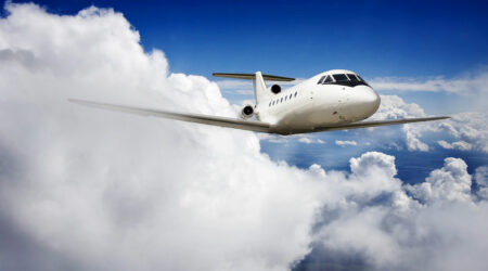 Top 5 luxurious private jets to rent