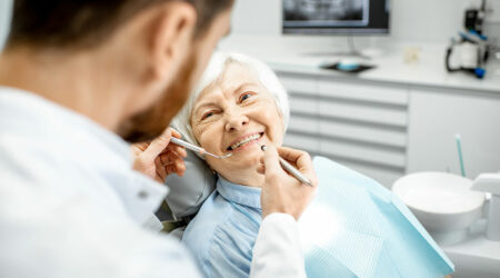 How to choose the best dental insurance for seniors