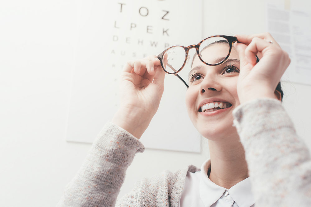 Vision care – Top insurance providers and eyewear retailers