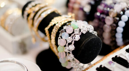 How to choose the perfect costume and accessory