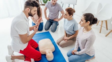 Key elements of a first aid training program