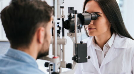 7 tips for choosing the best ophthalmologist nearby