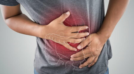 12 early symptoms of ulcerative colitis in adults