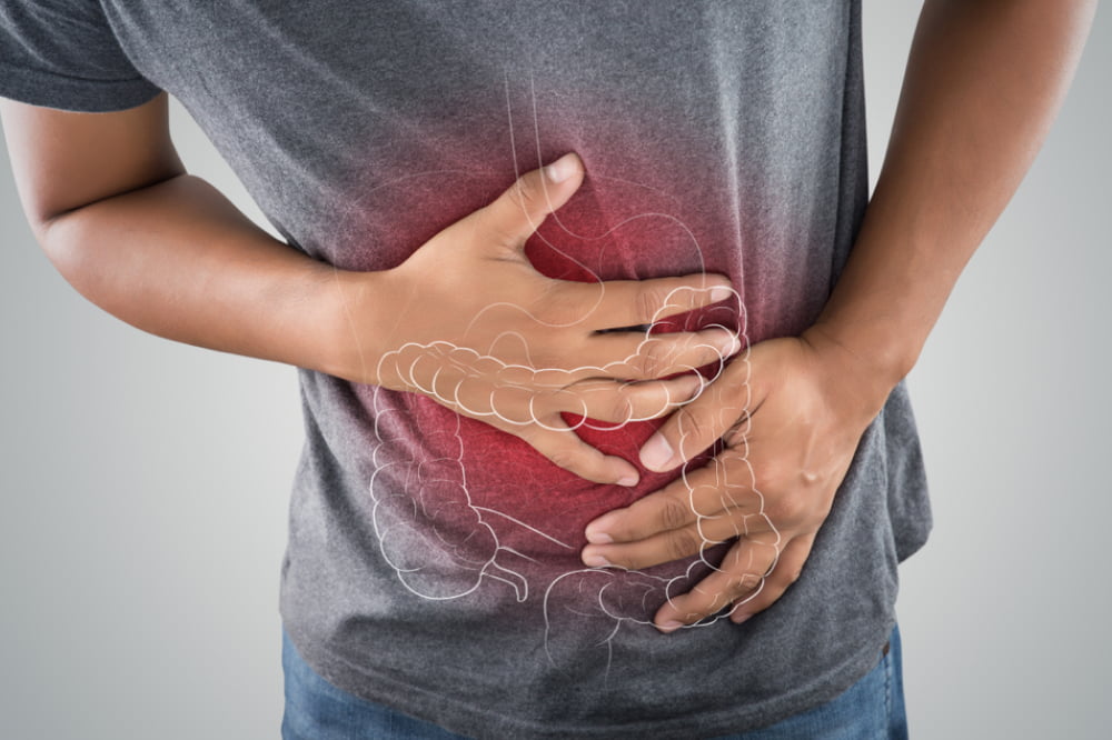 12 early symptoms of ulcerative colitis in adults