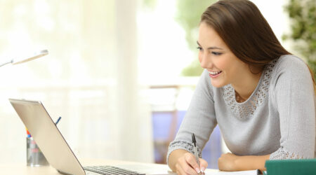 Tips to choose the right AI course and top options to consider