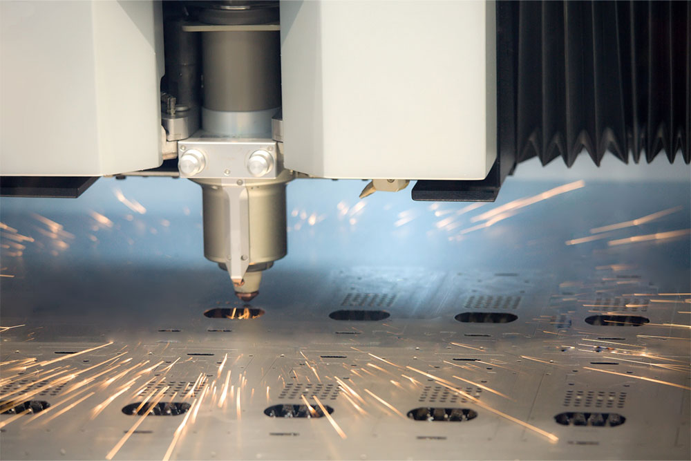 Laser cutting machines – Working mechanism, uses, and types